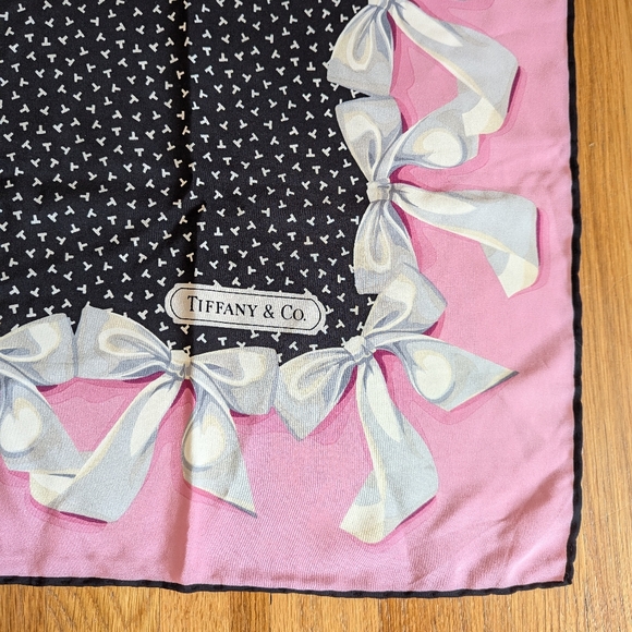 Large Tiffany silk ribbon scarf - Picture 2 of 9